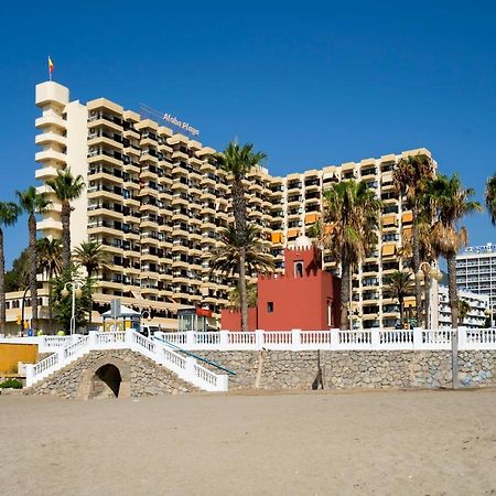 Aloha Apartamentos - Primera Linea De Playa - Vista Al Mar ベナルマデナ エクステリア 写真